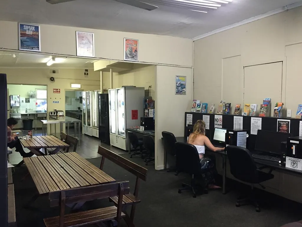 Surf N Sun Beachside Backpackers Hostel Surfers Paradise Australia